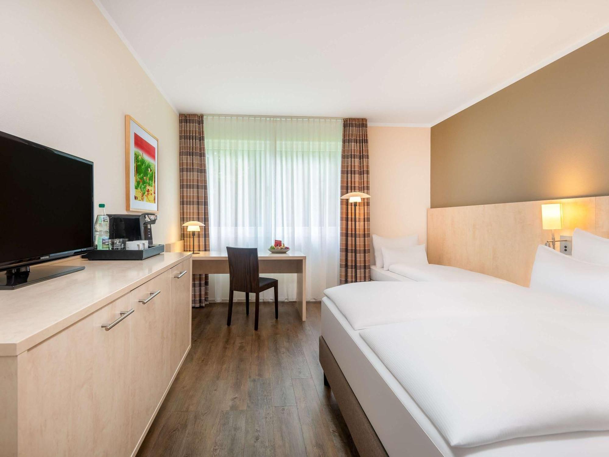 Mercure Hotel Bielefeld Johannisberg Екстер'єр фото